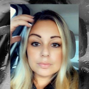 Meet your Posher, Vannessa